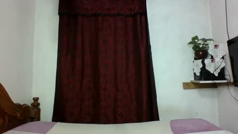 Snapshot of gift2030 chatting on October 8, 3:55 am gift2030 online show from October 8, 3:55 am