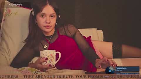 Gigi independet model P online show from October 8, 6:40 am