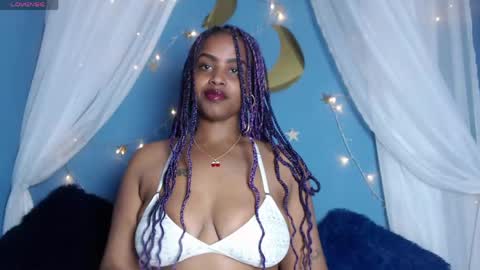 gigimle online show from May 26, 1:43 pm