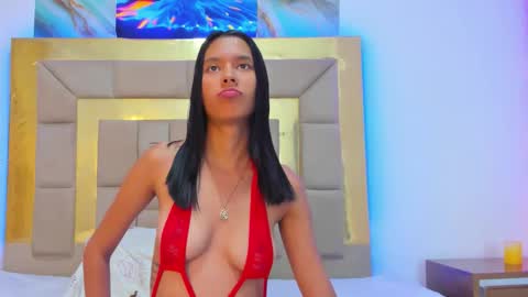 Gigi online show from November 11, 5:25 am