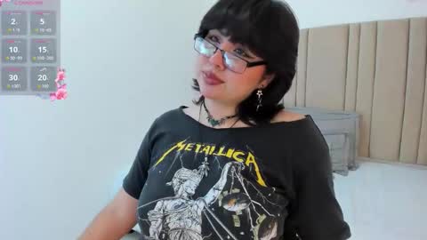 Snapshot of giiiia_ chatting on September 17, 2:09 am giiiia_ online show from September 17, 2:09 am