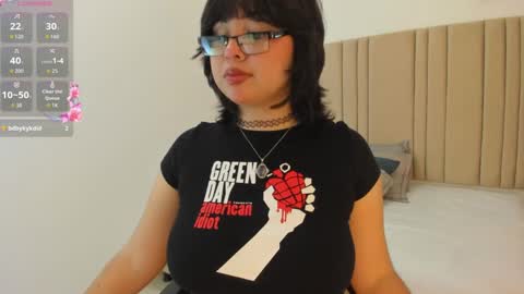 Snapshot of giiiia_ chatting on September 11, 1:39 am giiiia_ online show from September 11, 1:39 am