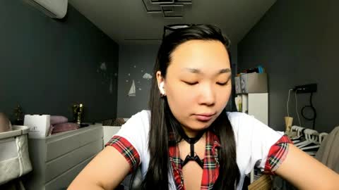 Agatha online show from March 27, 7:21 am