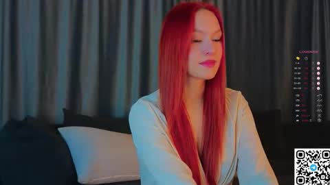 Snapshot of gildedkitten chatting on October 2, 6:02 pm Stacy online show from October 2, 6:02 pm