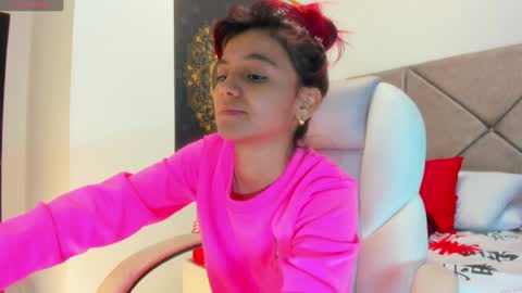 Snapshot of gimenalara chatting on December 29, 7:22 pm Gimena online show from December 29, 7:22 pm