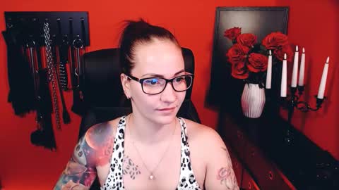 gina_hotlick online show from February 16, 5:02 pm
