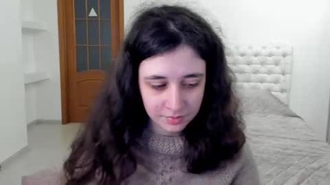 Kate online show from December 19, 9:12 am