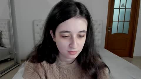 Kate online show from December 4, 9:29 am