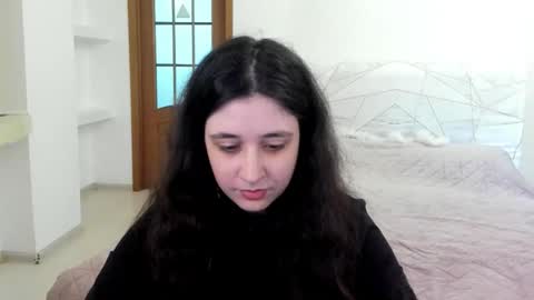 Kate online show from March 29, 9:19 am