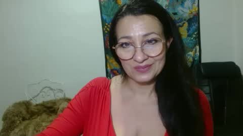 GinaONeon online show from April 16, 7:02 pm
