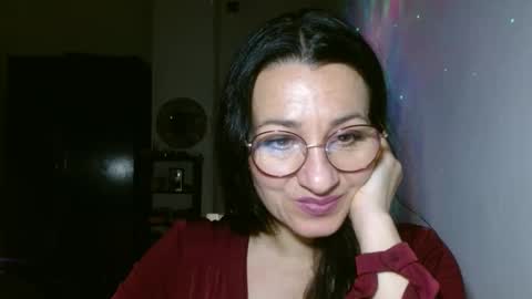 GinaONeon online show from February 19, 8:20 pm