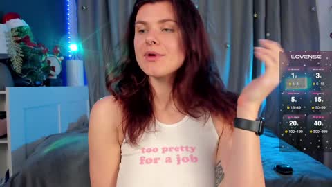 Gina online show from December 21, 5:50 pm