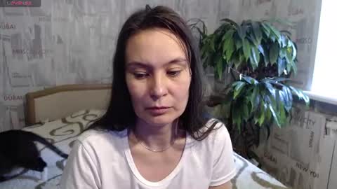 ginaxsoulah   online show from June 13, 8:45 am