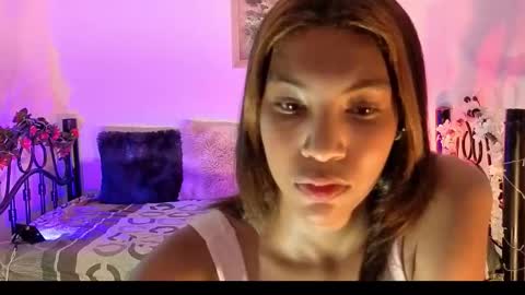 ginebra_sextar online show from November 23, 8:32 pm