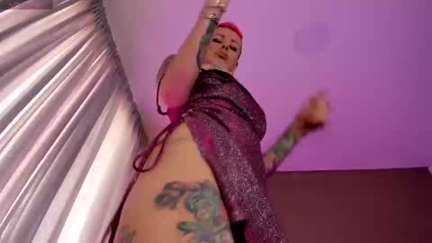 Snapshot of ginebraafxx chatting on October 2, 5:18 pm Ginebra online show from October 2, 5:18 pm