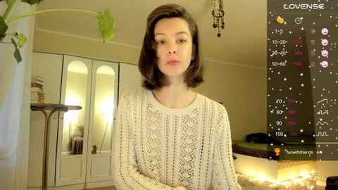 Snapshot of gingerbread__house chatting on December 12, 6:03 am Vasilisa online show from December 12, 6:03 am