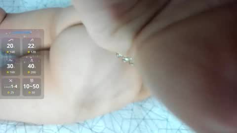 Snapshot of gingersophie_ chatting on October 4, 1:44 am Sophie online show from October 4, 1:44 am