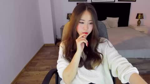 Ginny online show from December 4, 1:09 pm