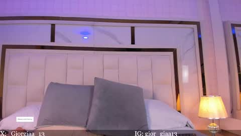 Snapshot of giorgia_13 chatting on February 18, 12:48 am giorgia online show from February 18, 12:48 am