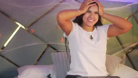 giorgia online show from October 25, 3:14 am