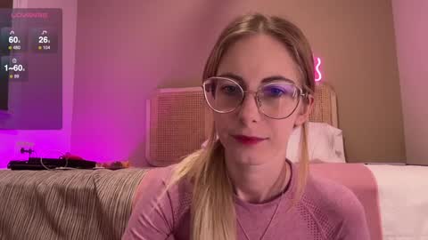 Nikki online show from December 28, 5:35 pm