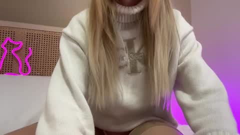 Nikki online show from December 9, 8:54 pm