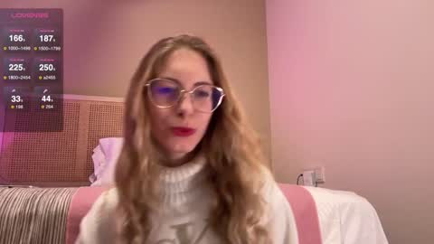 Nikki online show from December 25, 8:17 pm