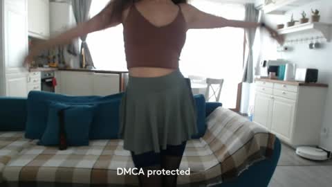 Girlfriend online show from January 1, 9:49 am