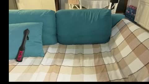 Snapshot of girlfrend10 chatting on October 14, 6:43 pm Girlfriend online show from October 14, 6:43 pm