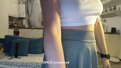 Girlfriend online show from January 4, 4:32 pm