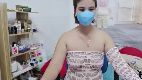 Snapshot of girlhanoi chatting on September 24, 2:43 am girlhanoi online show from September 24, 2:43 am