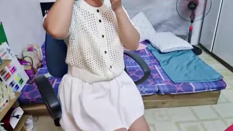 Snapshot of girlhanoi chatting on October 30, 2:58 am girlhanoi online show from October 30, 2:58 am