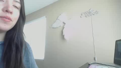 Jasmine online show from September 26, 6:27 pm