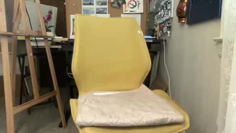 Snapshot of girlonabicycle chatting on October 18, 1:47 pm Marina online show from October 18, 1:47 pm