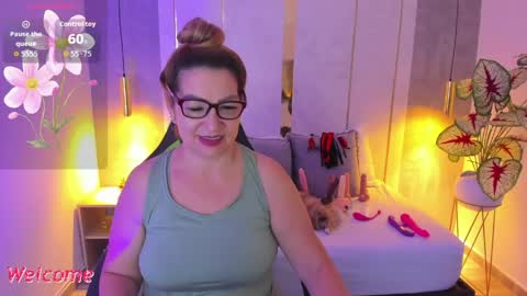 Gisella online show from May 27, 12:35 pm
