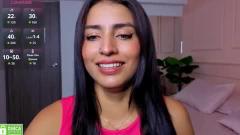 GISELA online show from October 25, 12:35 pm