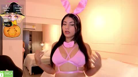 GISELA online show from October 8, 11:47 am