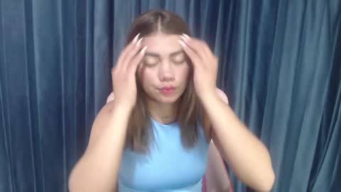 Snapshot of gissel_angel chatting on February 11, 8:42 pm Gissel angel online show from February 11, 8:42 pm
