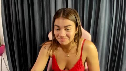 Snapshot of gissel_angel chatting on March 3, 7:46 pm Gissel angel online show from March 3, 7:46 pm