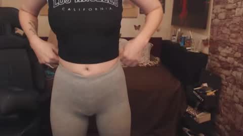 Snapshot of glamourhottie chatting on February 26, 9:33 am Glamourhottie online show from February 26, 9:33 am
