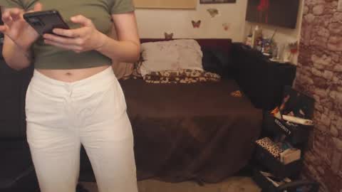 Snapshot of glamourhottie chatting on March 9, 8:29 am Glamourhottie online show from March 9, 8:29 am