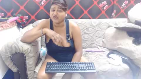 glitter candy online show from January 5, 2:27 am