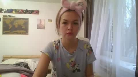 glitter_doll online show from January 26, 8:03 am