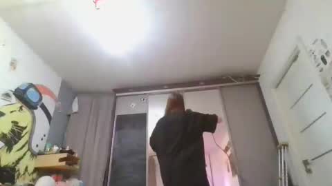 glitter_doll online show from January 15, 1:41 pm