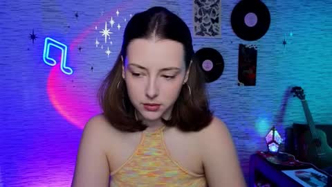 Snapshot of glo_lo chatting on February 13, 7:56 am Bye everybody Ill be online Monday December 2nd Saturday and Sunday off online show from February 13, 7:56 am