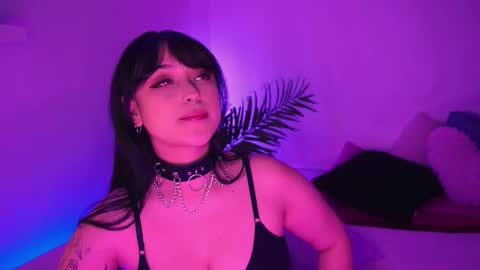 Mimi online show from March 21, 9:09 pm