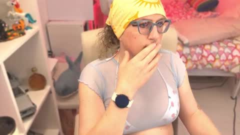 Cayenne SheThey online show from March 24, 12:43 pm