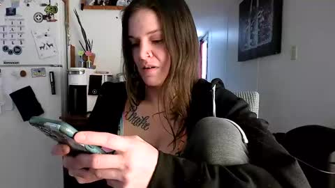 Snapshot of goddessdeezy chatting on March 5, 7:06 pm goddessdeezy online show from March 5, 7:06 pm