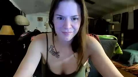 Snapshot of goddessdeezy chatting on October 9, 2:15 am goddessdeezy online show from October 9, 2:15 am