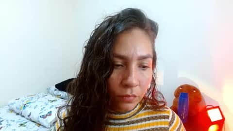  Naih Reyes online show from January 7, 3:03 am